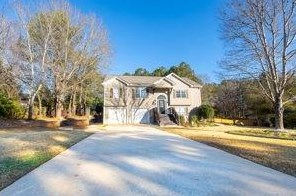 140 Chestnut Dr, Porterdale, GA 30016-5567
