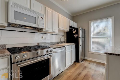 1516 Howell Mill Rd, Atlanta GA  30318-3165 exterior