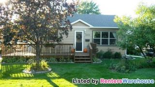 5632 6th St, Minneapolis MN  55432-5546 exterior