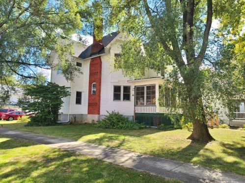926 Paul St, Ottawa, IL 61350-2118