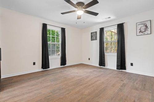 2525 Hood Ave, Atlanta GA  30318-6143 exterior