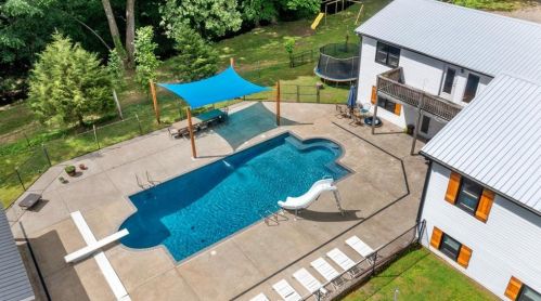 301 Cp Rd, Big Canoe GA  30143-4307 exterior