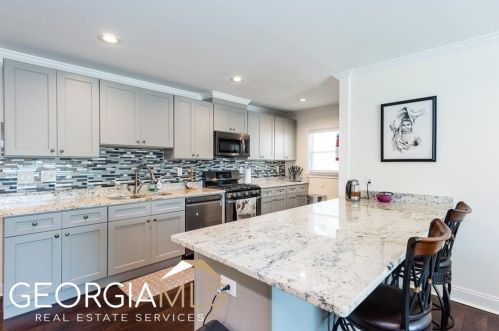 1723 Hardin Ave, Atlanta GA  30337-2059 exterior