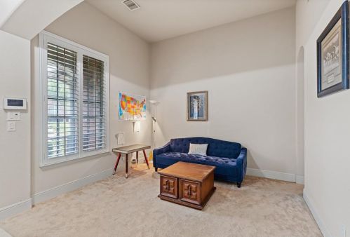 1428 Flowers Dr, Carrollton TX 75007-1479 exterior