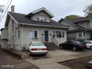 455 13th Ave, Eugene OR  97401-4497 exterior