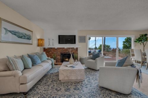 28845 Briarhurst Dr, Palos Verdes Estates, CA 90275-3056