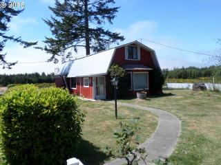 87153 Lower Four Mile Ln, Bandon, OR 97411-8277