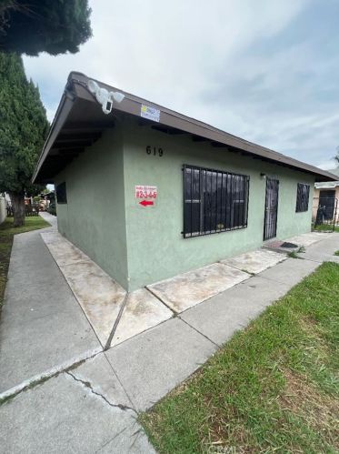 619 154th St, Compton, CA 90220-2507