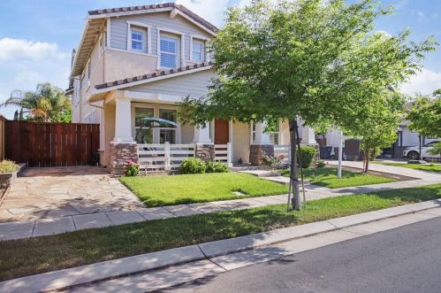 735 Woodside Ave, Tracy, CA 95391-1156