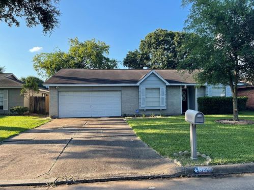 9907 Sparrow St, Morgans Point TX  77571-2545 exterior