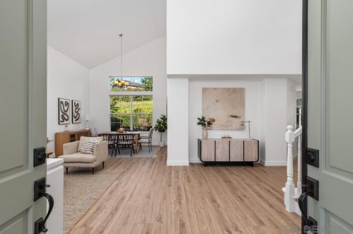 1314 Paseo Hermosa, Oceanside, CA 92056-2100