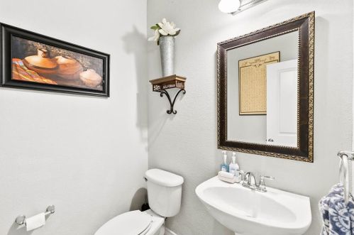 5037 Byers Ave, Fort Worth TX  76107-4129 exterior