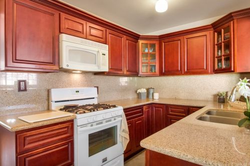 949 Brook St, Santa Ana, CA 92703-4911