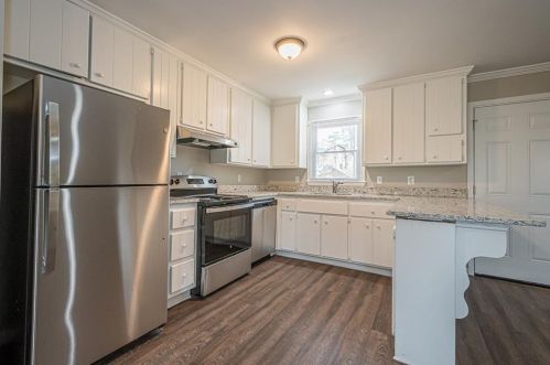 115 Victoria Sta, Holly Springs GA  30189-1468 exterior