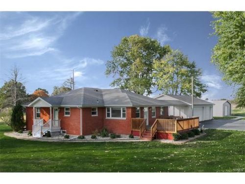 741 Ofallon Troy Rd, Lebanon, IL 62254-1827