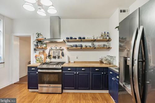 2630 Fillmore St, Philadelphia PA  19137-1709 exterior