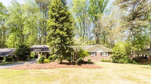 2798 Evans Woods Dr, Atlanta GA  30340-4814 exterior