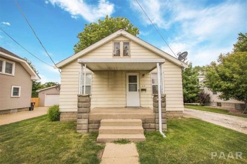115 Liberty Ave, Mayfair, IL 61550-1821