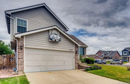 4252 Himalaya Way, Aurora, CO 80013-6082