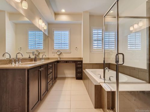 10114 Inverness Main St, Englewood CO  80112-5804 exterior