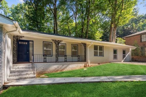 260 Forest Hills Dr, Atlanta GA  30342-2330 exterior