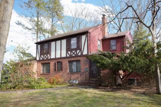 266 County Rd, Demarest, NJ 07627-1621