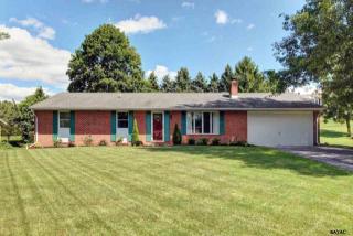 278 Amad Dr, York, PA 17403-9554
