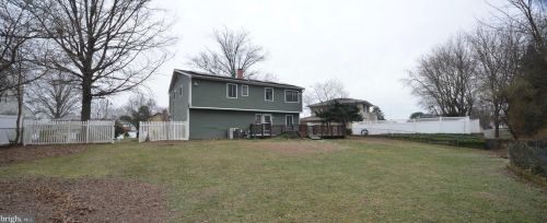 52 Misty Morn Ln, Trenton, NJ 08638-1824