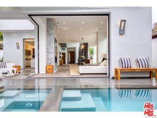 451 Harper Ave, Los Angeles CA  90048-2220 exterior