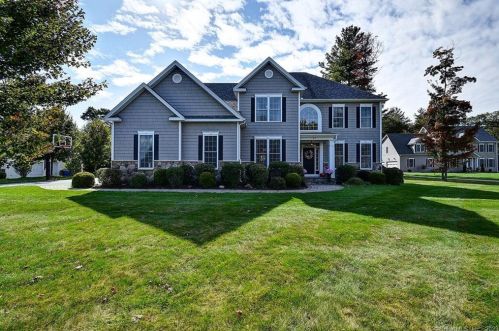 89 Jonathan Trl, Glastonbury, CT 06033-2751