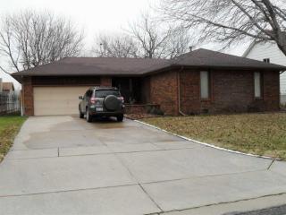1556 Cardington St, Wichita, KS 67212-5723