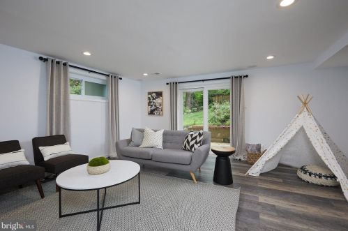 10611 Glenwild Rd, Silver Spring MD 20901-1603 exterior