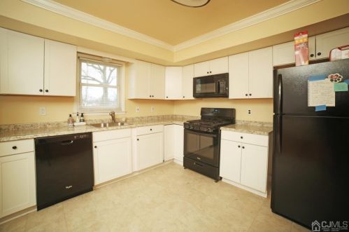 62 Curtis Ave, Piscataway NJ  08854-1966 exterior