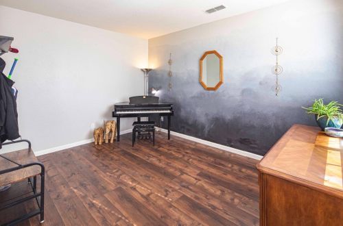 1894 Vintage Cir, Valley Home CA  95361-8678 exterior