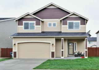 2519 164th St, Tacoma, WA 98445-4520