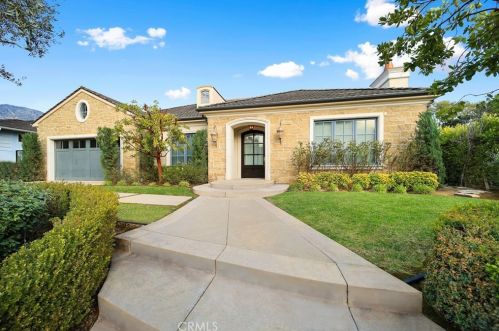1716 Alta Oaks Dr, Arcadia CA  91006-1701 exterior