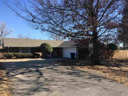 1906 Parkview Cir, Bray, OK 73055-9014