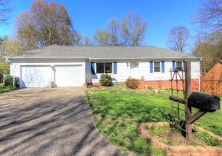 743 Ashley Forest Dr, Hixson, TN 37343-3271
