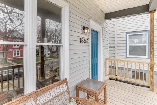 1850 Hewitt Ave, Cincinnati OH  45207-1827 exterior