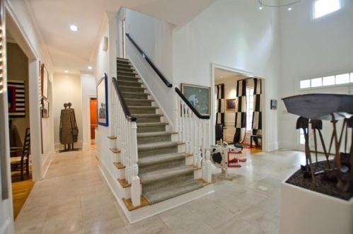 825 Haven Oaks Ct, Atlanta, GA 30342-4348