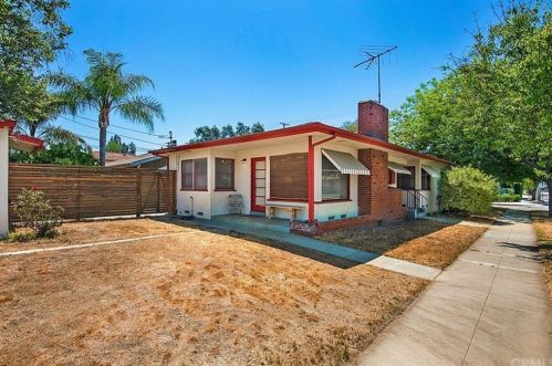 246 Orchard Dr, Burbank, CA 91506-2137