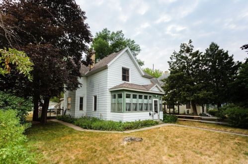 109 14th Ave, Saint Cloud, MN 56301-4149