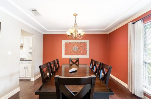 2242 Woodcreek, Carrollton TX 75006-1925 exterior