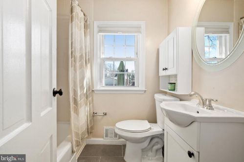 10159 Sutherland Rd, Silver Spring MD 20901-2236 exterior