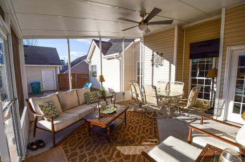 245 Creekside Cir, Hampton GA  30228-5582 exterior