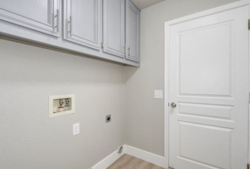 8539 Sun Sprite Ct, Elk Grove CA  95624-3809 exterior