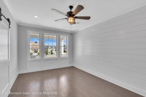 19 Sturgis Rd, Lavallette NJ 08735-2843 exterior