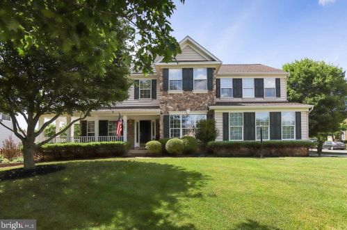7651 Bexhill Ct, Gainesville, VA 20155-4857