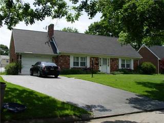 2004 Cherrylawn Dr, Toledo OH  43614-3508 exterior