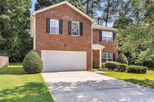 2012 Farm Hill Ct, Stockbridge, GA 30281-9103